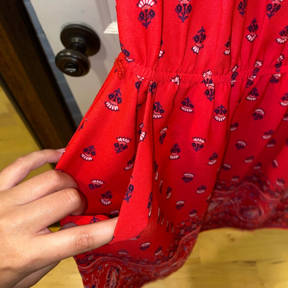 Red Dress - Picture 6 of 6